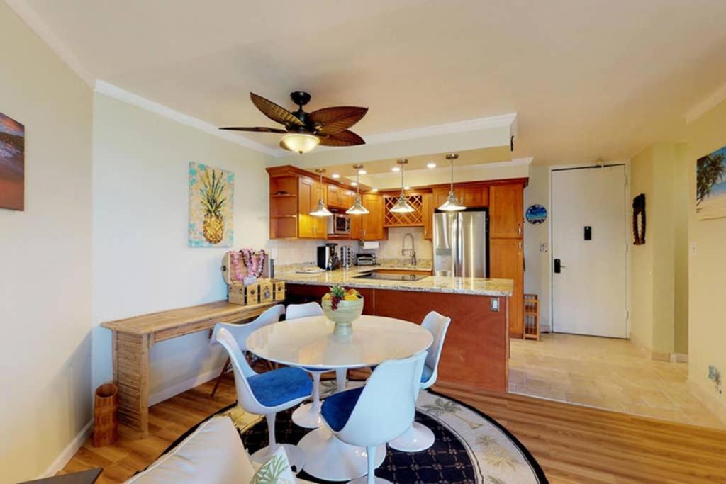 Oceanfront Penthouse With Amazing Views At Kauhale Makai Apartamento Kihei Exterior foto