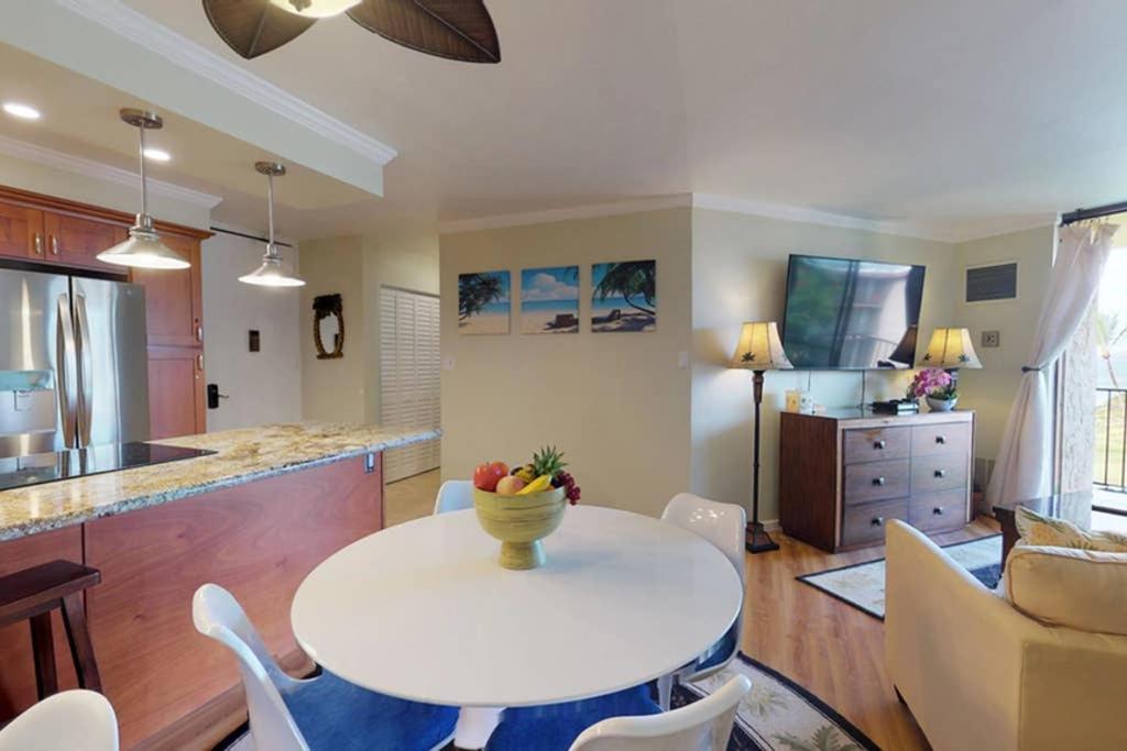 Oceanfront Penthouse With Amazing Views At Kauhale Makai Apartamento Kihei Exterior foto