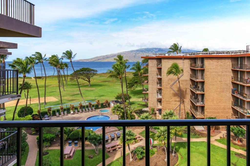 Oceanfront Penthouse With Amazing Views At Kauhale Makai Apartamento Kihei Exterior foto