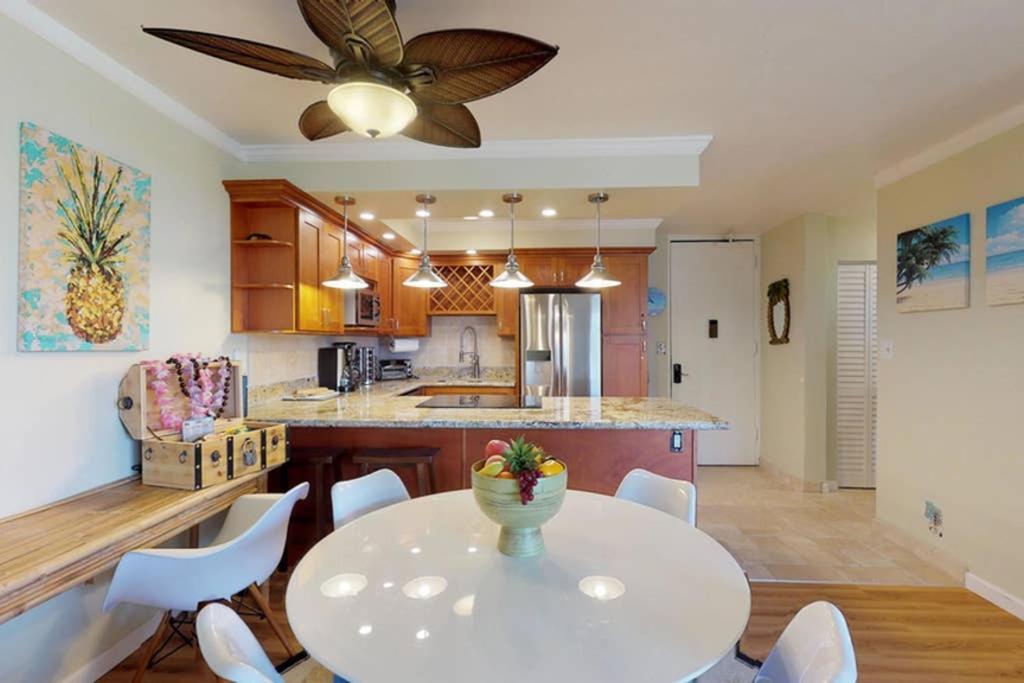 Oceanfront Penthouse With Amazing Views At Kauhale Makai Apartamento Kihei Exterior foto